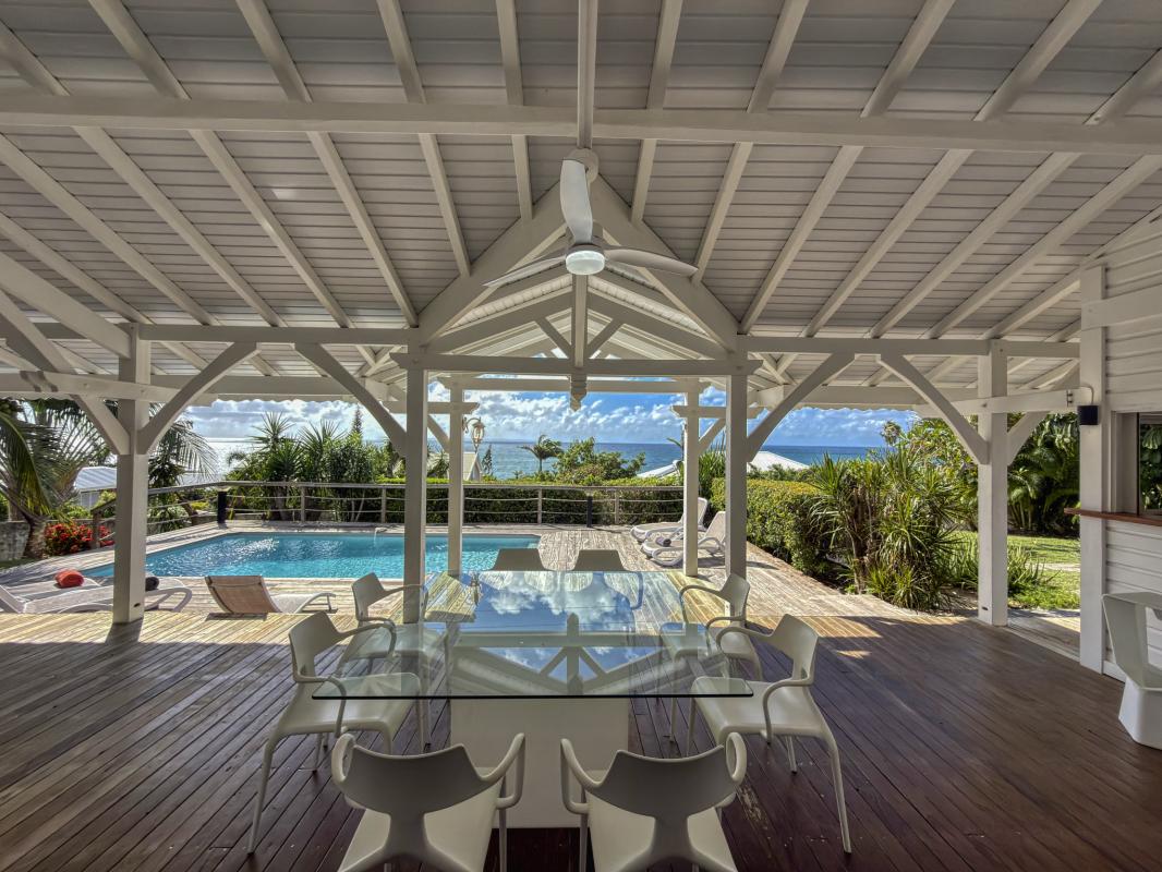 8.Location Villa piscine vue mer Sainte Anne Guadeloupe_Terrasse vue mer